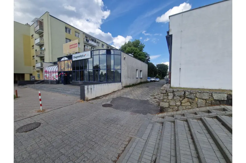 Konin, al. 1 Maja, TANIO - 100zł! Lokal  usługowy w centrum KONINA wynajmę 77m2