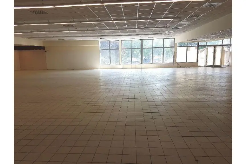 Konin, Kardynała Stefana Wyszyńskiego, Lokal w centrum Konina - duży budynek 558m2- wynajmę!